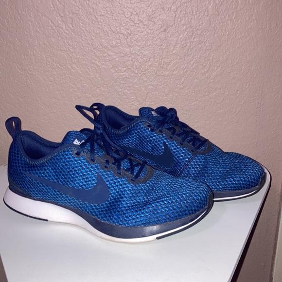 nike dualtone racer se